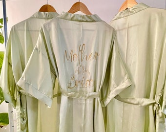 Batas de dama de honor color salvia, Batas para damas de honor, Bata verde bosque, Bata kimono de seda para mujer, Batas de novia de seda, Bata personalizada, Batas de dama de honor