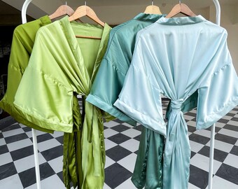Emerald silk robe, Will you be my bridesmaid, light blue bridesmaid robes, bridesmaid getting ready robes, Silk Kimono Robe, Silk Kimono