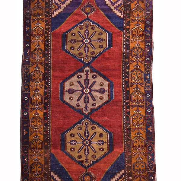 Old Turkish runner 2.90x1.28m / 9ft6x4ft3; semi antique Taspinar runner rug with hand-knotted wool pile