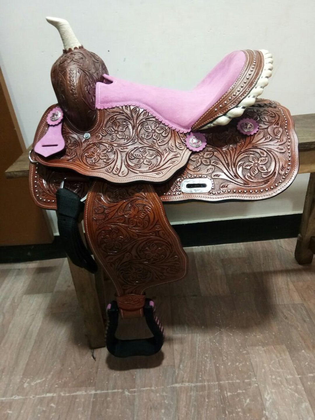 Western Racing Horse Saddle Gaited Bars Padded Seat Pleasure Tack Set