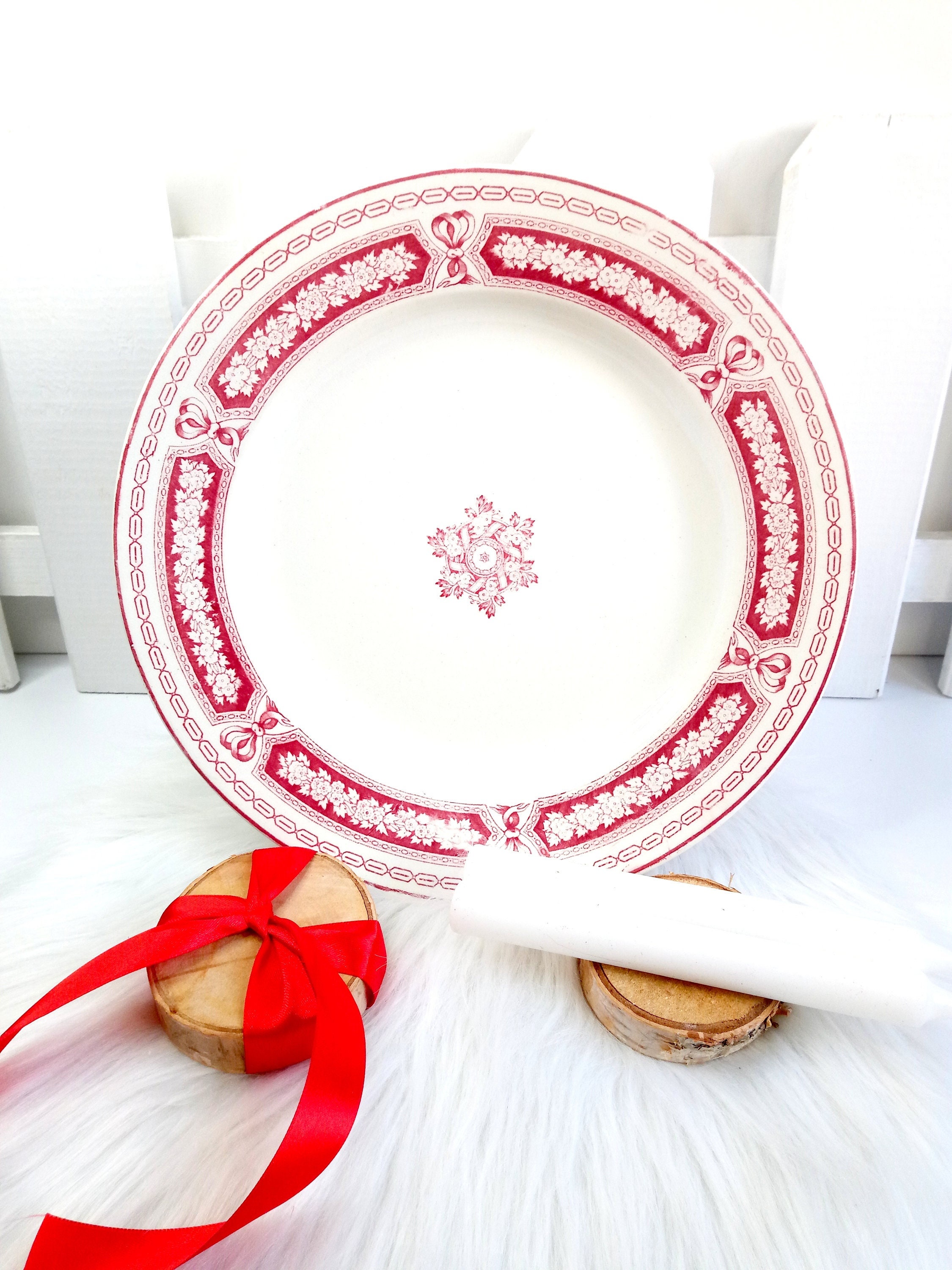 Antique Français Dish Vintage French Ironstone Bordeaux Léon Bertrand Stamped Red Round Dish