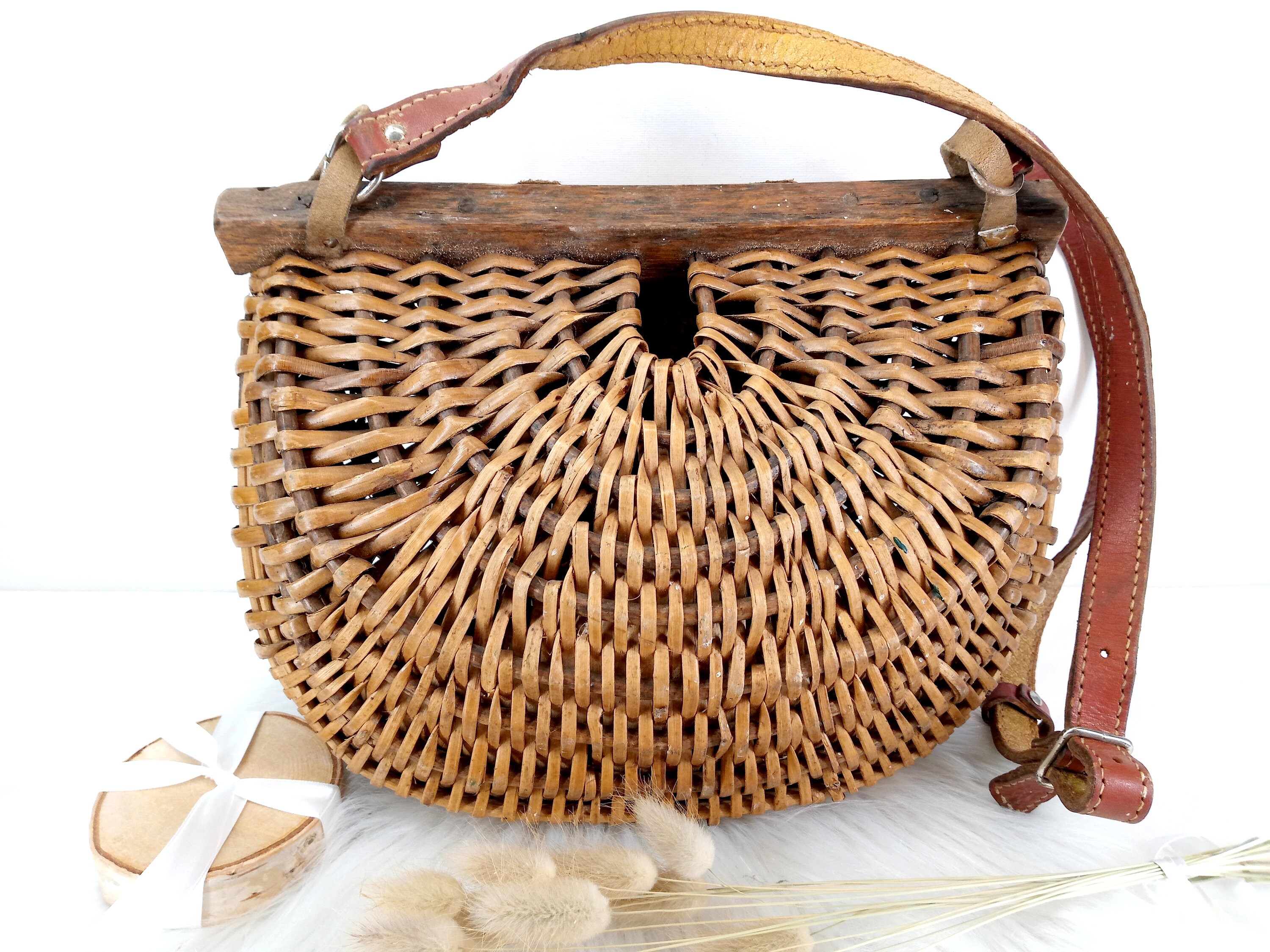 Basket Vintage Wicker, Fisherman's Basket, Brown Leather Shoulder Strap , Decorative Bag , 1950S Bas
