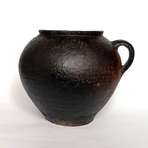 Wabi sabi pottery primitive vessel. Very large vintage black pot. Rare old pottery.