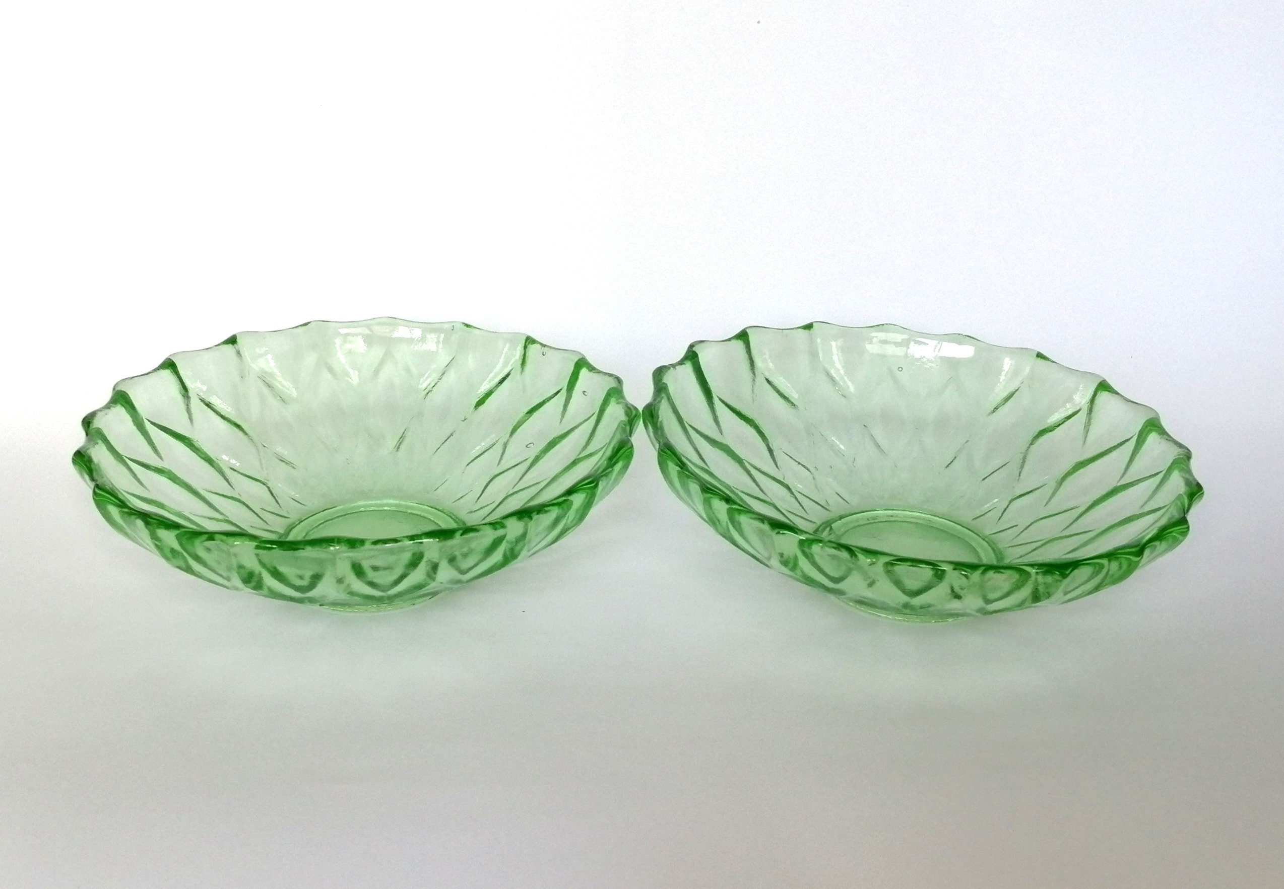 HK Living - The Emeralds: Glass Salad Bowl Green