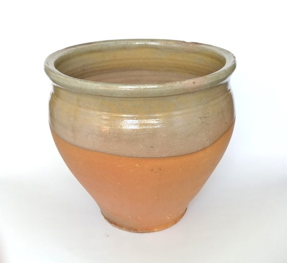 Sehr großer terrakottabeiger Tontopf. Geschenk für Küche. Wabi Sabi Keramik Gefäß