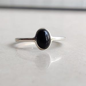 Minimalist Black Onyx Silver Ring, Sterling Silver Ring, Natural Gemstone Ring, Black Onyx Jewelry, Stacking Ring Handmade Ring Gift For Mom