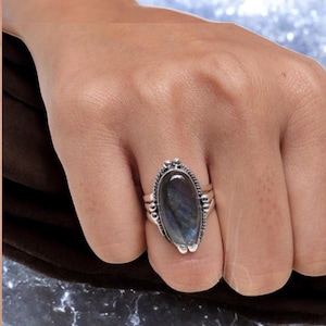 Mom! Genuine Labradorite Ring, Labradorite Silver Ring, Labradorite Statement Ring, Labradorite Handmade Ring, Labradorite Boho Ring Jewelry