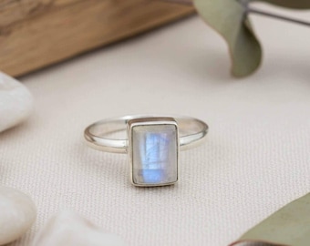 Pierścionek z ośmiokątnym, tęczowym kamieniem księżycowym w stylu boho, srebro próby 925, minimalistyczna biżuteria, prezent z okazji urodzin w czerwcu
