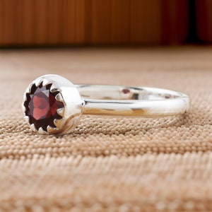 Garnet Ring, Garnet Silver Ring, Genuine Garnet Ring, Sterling Silver Ring, Midi Ring, January Birthstone Ring, Women Ring, Gift for Mother