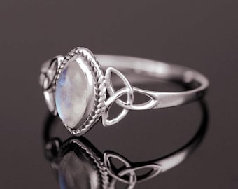 Boho-Ring mit Regenbogen-Mondstein, Sterlingsilber, Liebesknoten, Boho-Statement-Schmuck