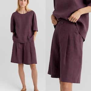 Shorts de linho solto roxo com bolsos, roupa feminina de linho em estilo minimalista, perfeita para o verão