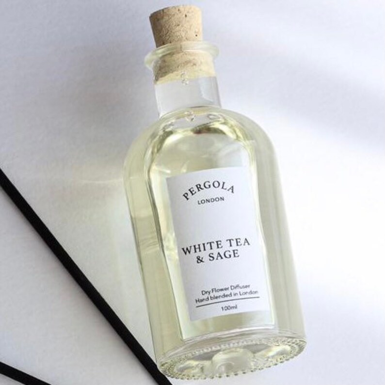 White Tea Sage Reed Diffuser - Thumbnail 4