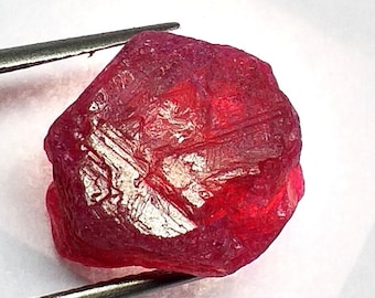 Natural Burma Red Ruby Rough Loose Gemstone Genuine Red Ruby Burma Rough Gemstone