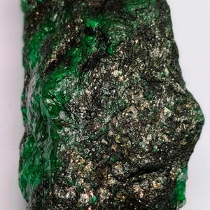 1050 Cts Natural Green Emerald Zambian Rough Loose Gemstone Emerald Zambian Green Rough Gemstone Christmas Gifts New Year Gifts Emerald G22