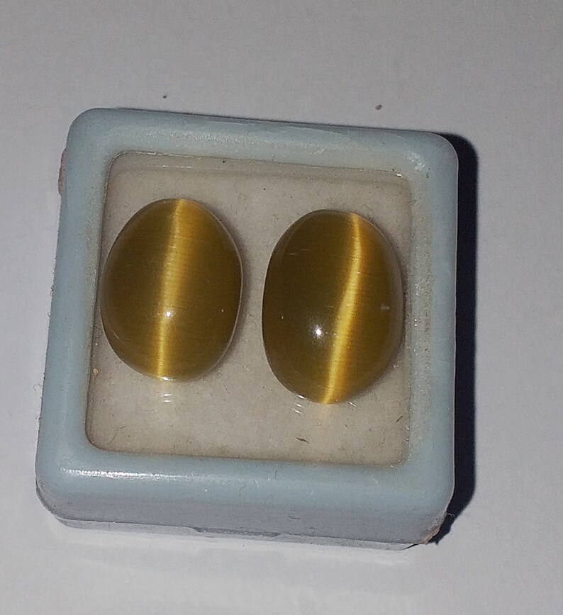 2 Pcs Natural Cats Eye Chrysoberyl Yellow Color Oval Cabochon Loose Gemstone Lot