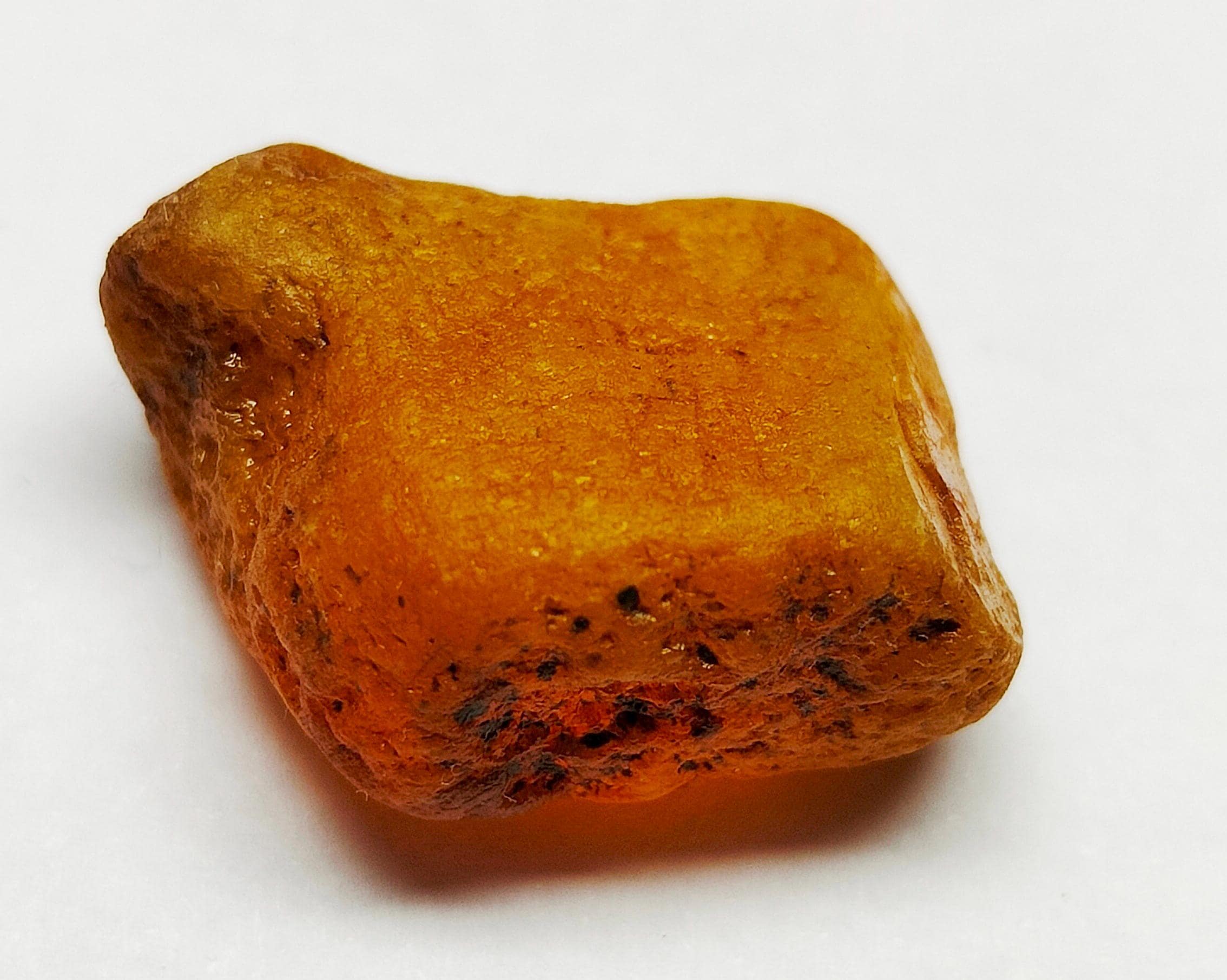 Saphir Jaune Naturel Du Sri Lanka 17,35 Carats - Certifié GIE - Taille Ovale Excellence - Non Traité