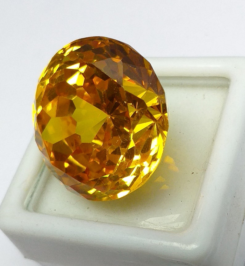 Natural Yellow Zircon Round Cut Loose Gemstone 66 CTS 20X20X13 MM
