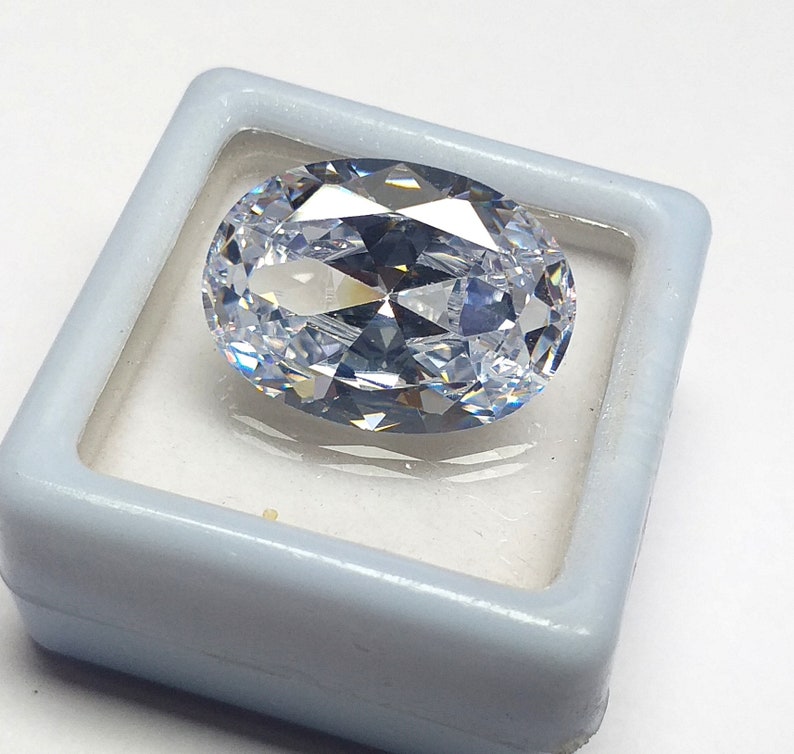 20 Cts Beautiful Natural White Zircon Oval Cut Loose Gemstone Etsy