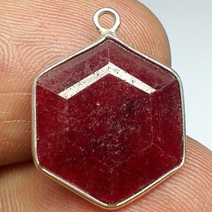 Roter Rubin Anhänger: Fancy Cut Edelstein, Afrikanischer Herkunft