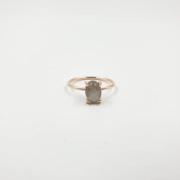 Oval Labradorite Ring ∙ Yellow Gold Filled, Rose Gold Filled Or Sterling Silver ∙ Labradorite Stacking Ring ∙ Dainty Stacking Ring