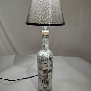 Lampada artigianale, Lampada da tavolo, Lampada Bottiglia, Lampada Decoupage, Lampada fatta a mano, Lampada Design,Lampada fumetto Minecraft