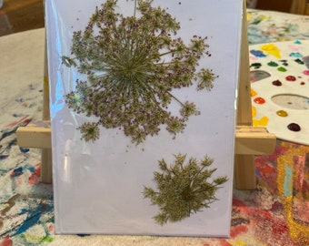 Handmade dried flower greeting card