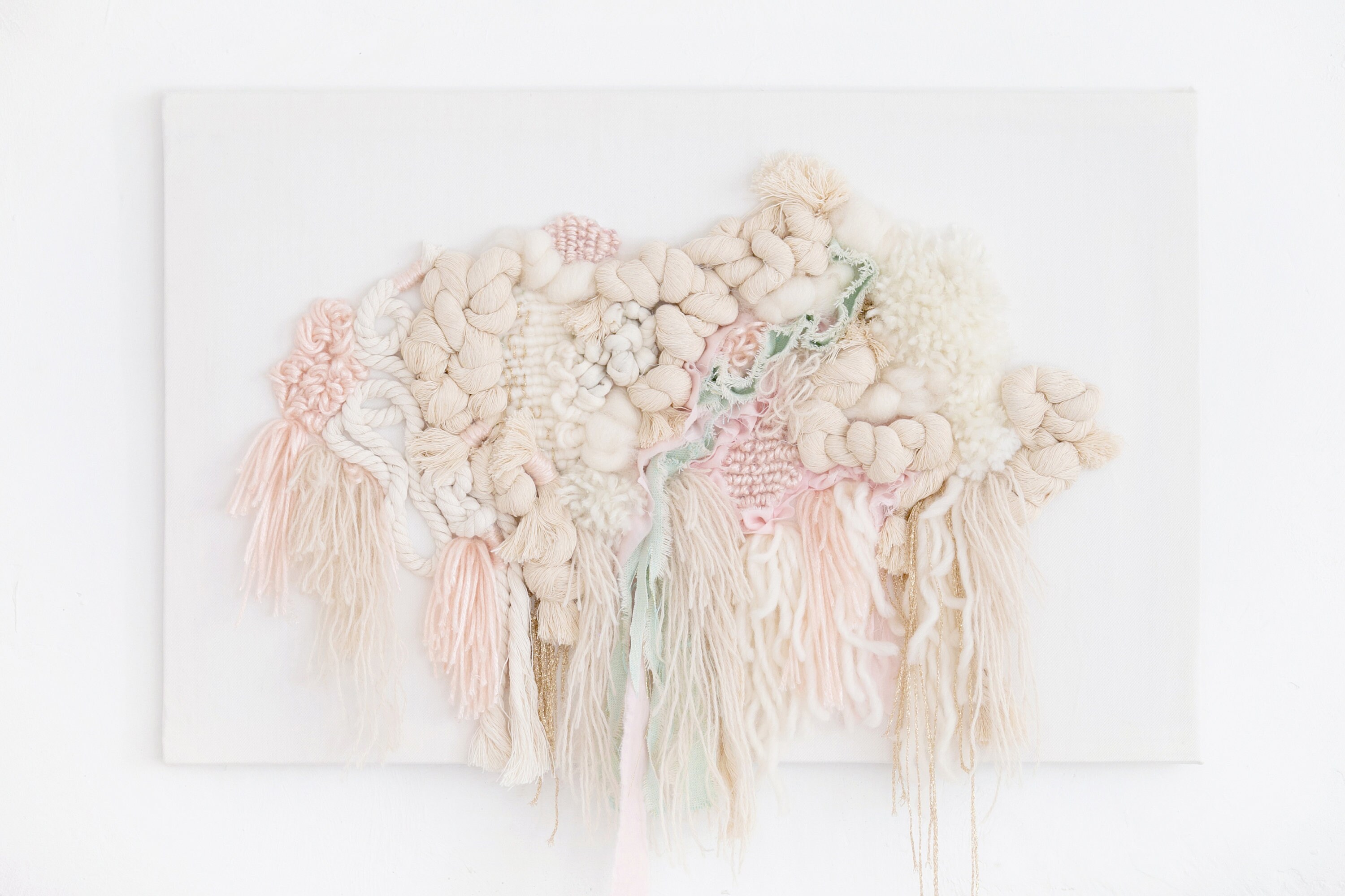 Nuage sur Cadre Tissé, Brodé ...