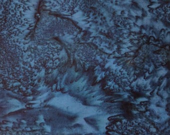 Tela de algodón batik azul oscuro cortada a medida