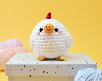 White hen crochet plush, amigurumi hen