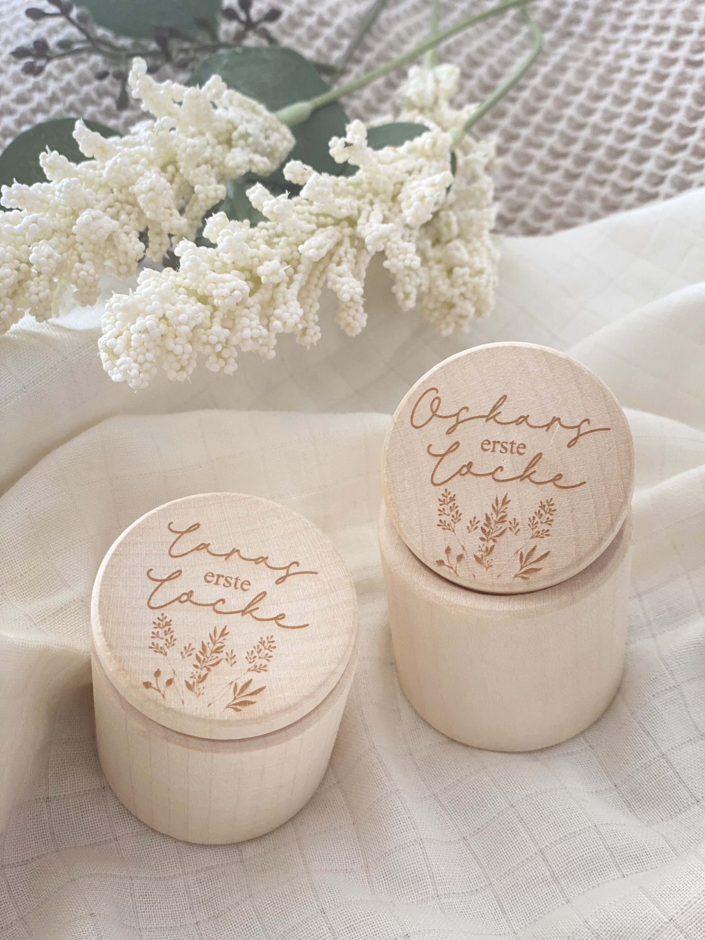Curl tin with name | personalized curl tin | Tin for first curl | First strand | Wooden tin | Storage tin | Hair tin