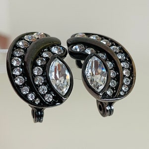 Yves saint Laurent  pierced black metal & crystal earrings