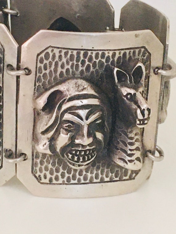 Peruvian faces 1940s silver bracelet - image 2