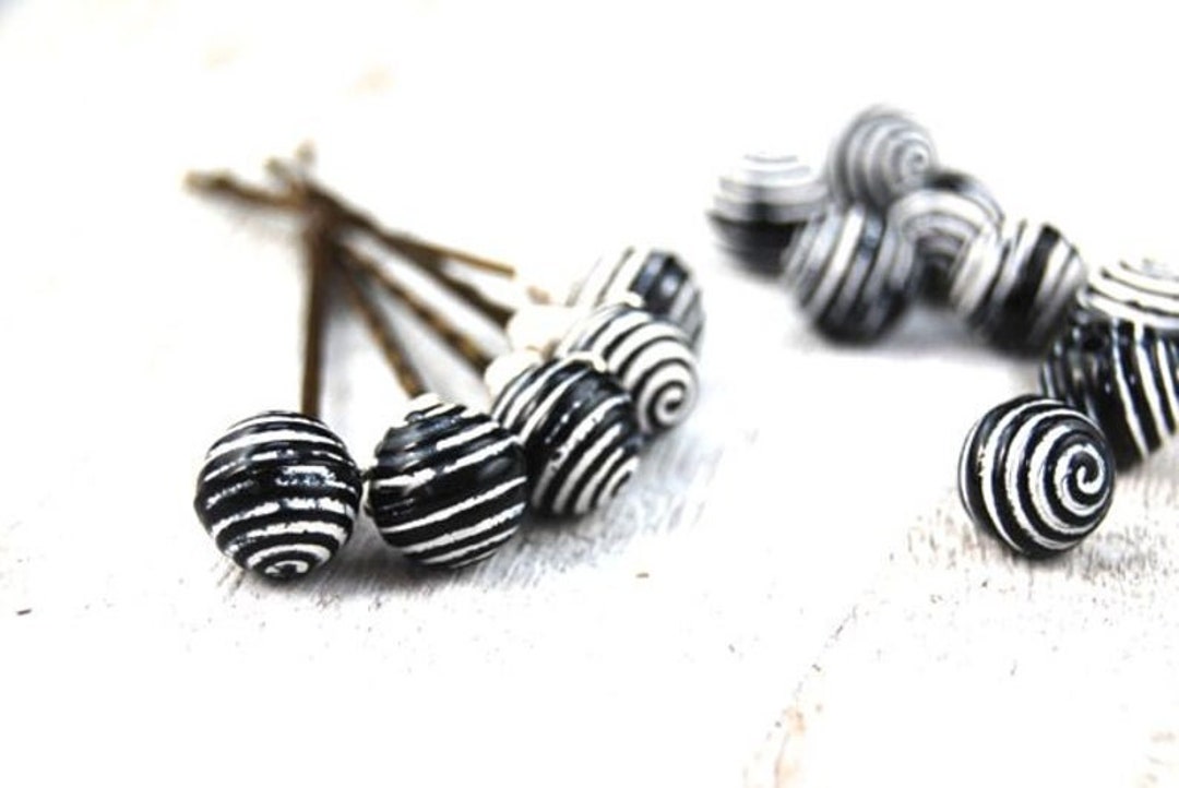 Bobby Pins Black and White Bobby Pins Vintage Lucite Bobby Pins Black