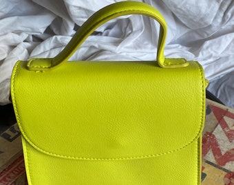 green colour purse