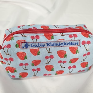 kleines Täschchen, Mäppchen, Kosmetiktäschchen