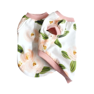 Organic cotton Cup sleeves coral rosette Dog shirt.