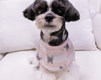 Roze shirt van biologisch katoen met cupmouwen.