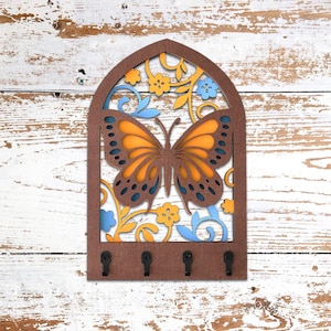 Traditional 3-Tier Cross Wooden Key Holder Hooks Organizer - Recycled Wood Wall-Mounted Key Hanger with Screws