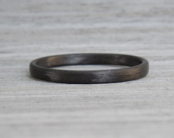 Fede nuziale nera per donna - Anello impilabile in fibra di carbonio - Industriale - Anello minimalista - Anello nero - Anello impilabile - Regalo per la fidanzata