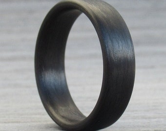 Anello in fibra di carbonio - Fede nuziale da uomo - Fede nuziale per lui - Anello da fidanzato minimalista - Anello nero - Fascia industriale