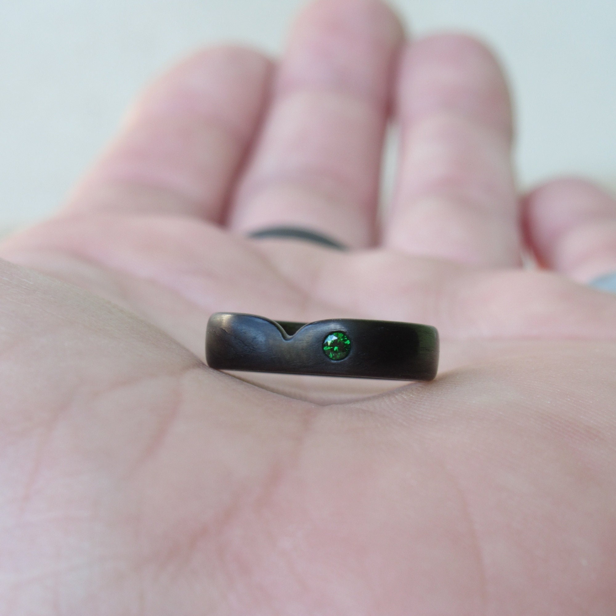 Diamond Wedding Ring for Women, Black Heart Ring, Emerald Carbon Fiber ...