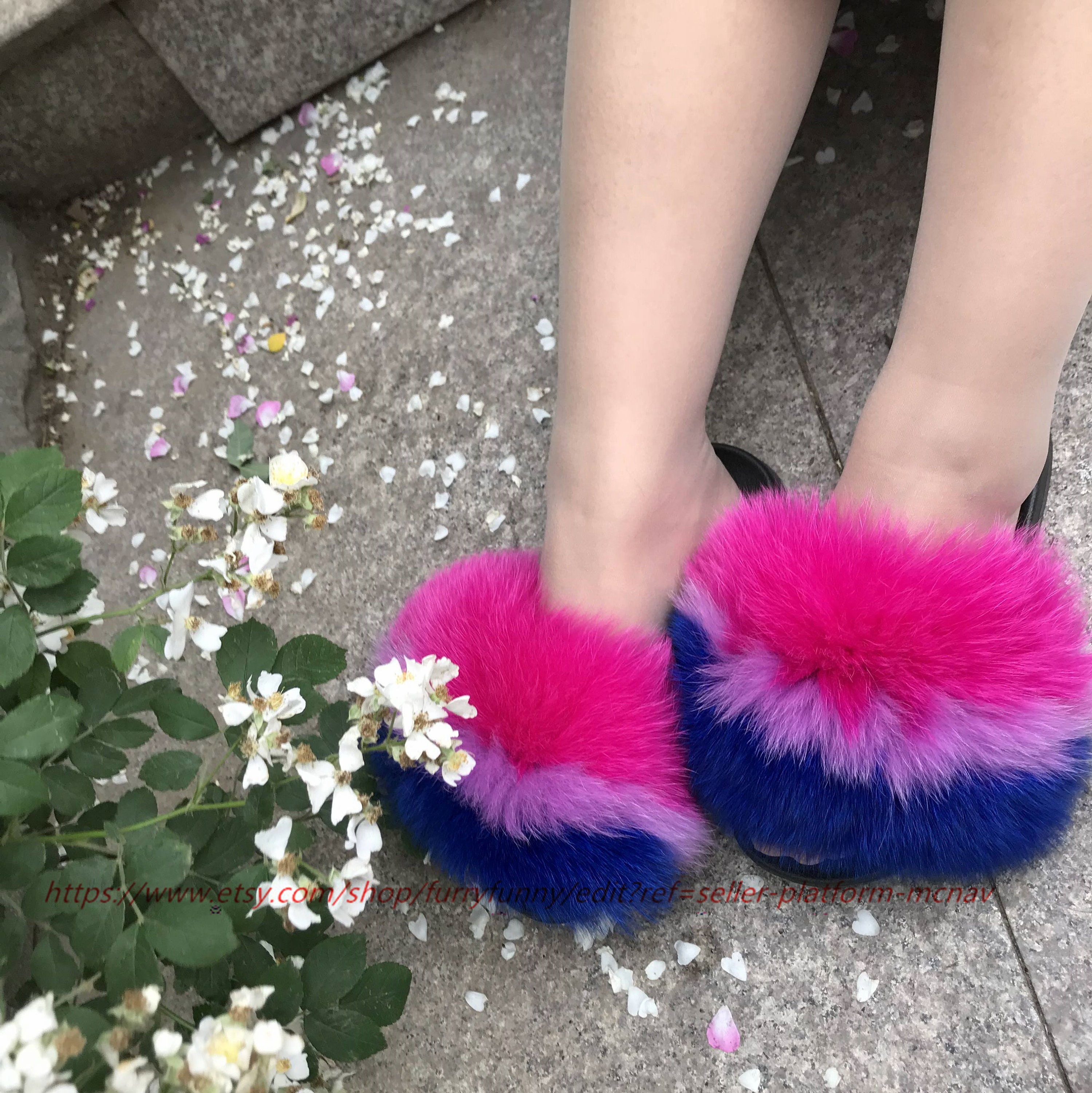 lilac fur slides