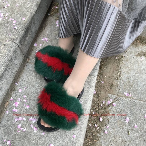 green and red fur slides