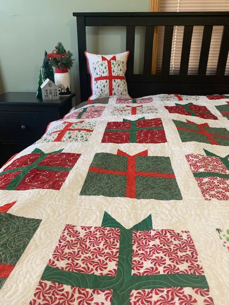 Large twin Christmas package quilt with free matching pillow Etsy
