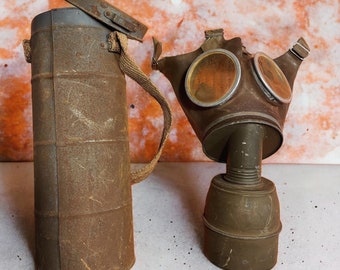 Antique 1938 gas mask