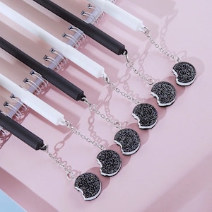 Oreo Keks Kekse Stift Gelstift Gelschreiber Kugelschreiber Anhänger Glitzer Schwarz Weiß Kawaii 0,5 Mine Schule Büro Cute Biscuit Gel Pen