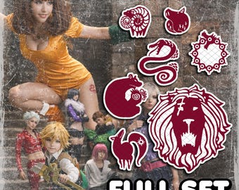 Pode incluir: Um conjunto completo de tatuagens temporárias com vários desenhos em bordô, incluindo um carneiro, um porco, uma cobra, um urso, uma raposa e um leão. As palavras "TEMPORARY TATTOOS" e "FULL SET" são exibidas em texto branco.