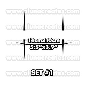 K&ouml;nnte beinhalten: Schwarzwei&szlig;es Grafikdesign aus zwei vertikalen Linien, die durch eine horizontale Linie verbunden sind. Der Text "14cmx10cm 5:5"x3:9"" steht unter der horizontalen Linie. Der Text "SET #1" steht unter dem Grafikdesign.