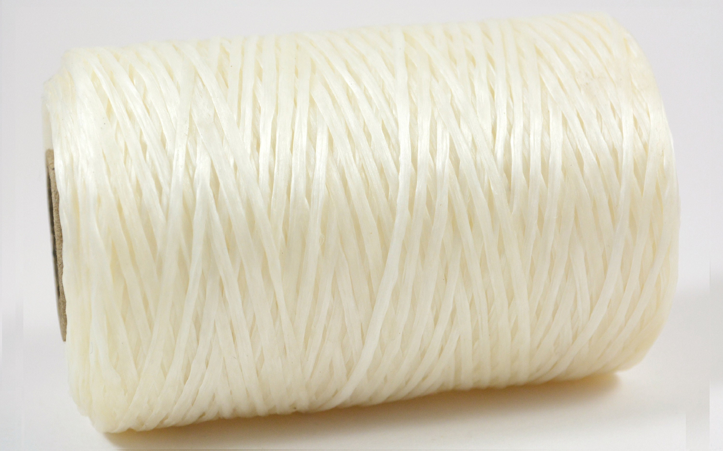 Kulay Artificial Sinew Waxed White Poly Thread for Beading and