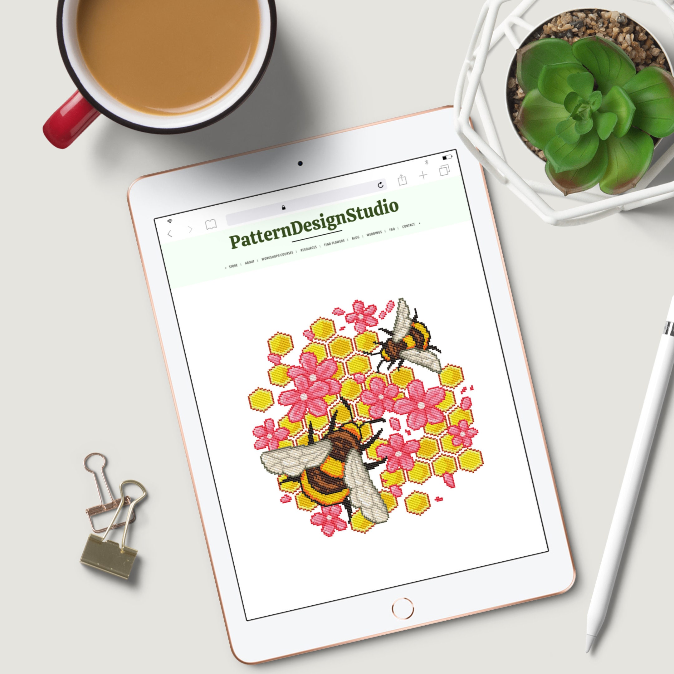 Bee Cross Stitch Pattern PDF Honey Insect Flower Modern Embroidery ...